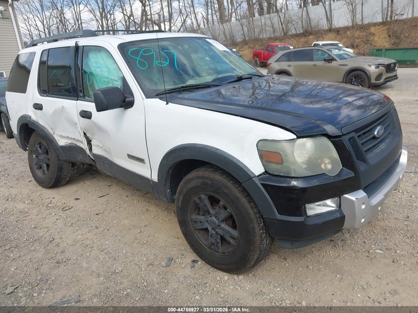2006 Ford Explorer Xlt
