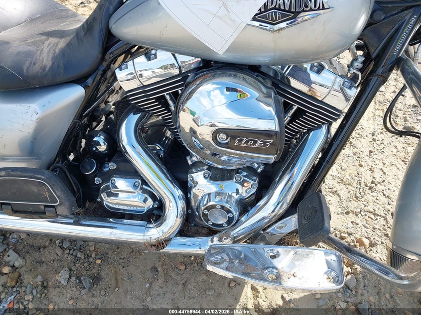 2014 Harley-Davidson Flhr Road King VIN: 1HD1FBM17EB672018 Lot: 44758944