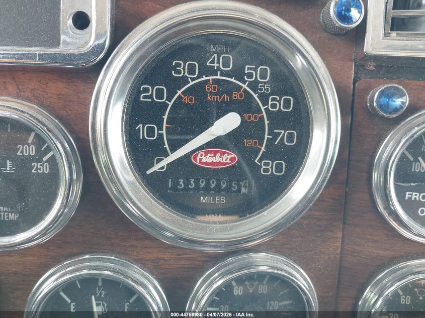 1997 PETERBILT 379 auction photo 6