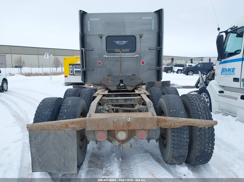 1997 PETERBILT 379 auction photo 8