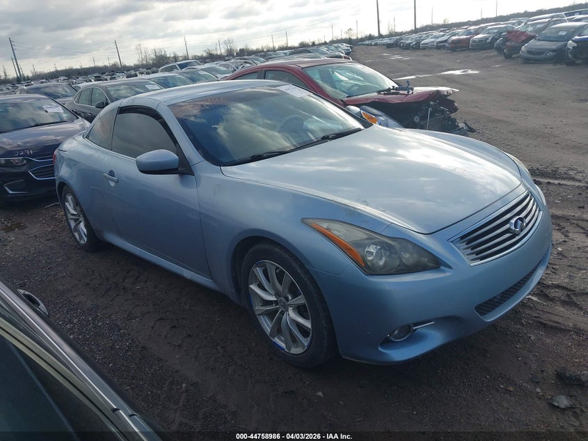 2011 INFINITI G37