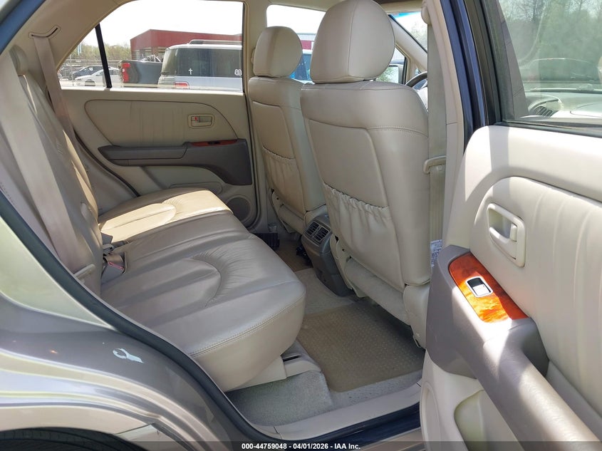 2000 Lexus Rx 300 VIN: JT6GF10U7Y0044697 Lot: 44759048