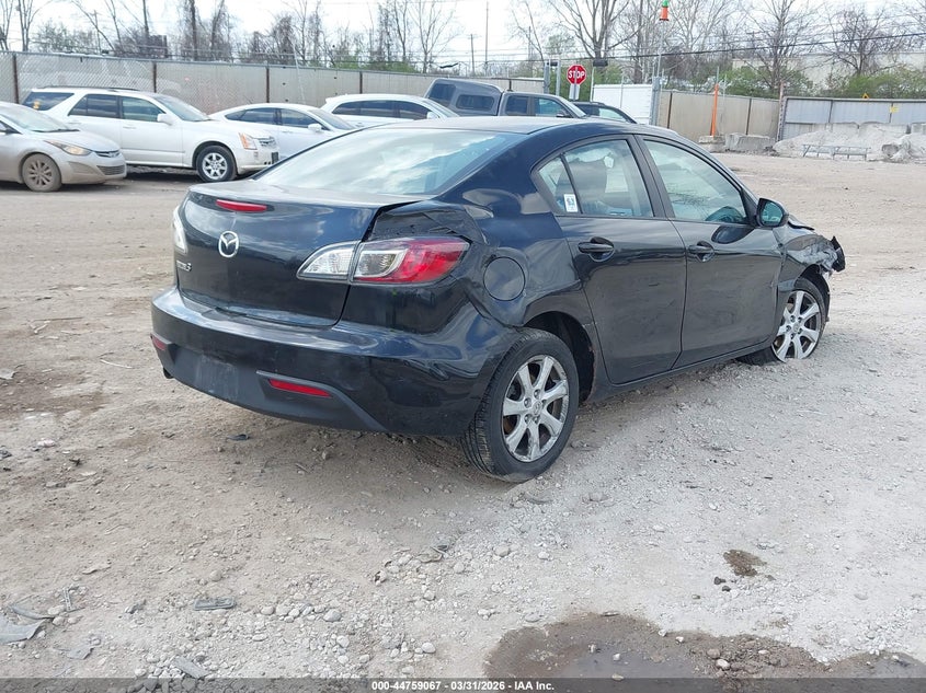2010 MAZDA MAZDA3 auction photo 4