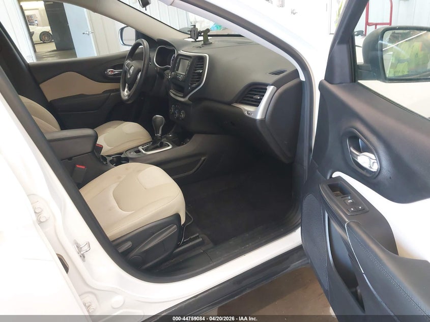 2017 Jeep Cherokee Sport