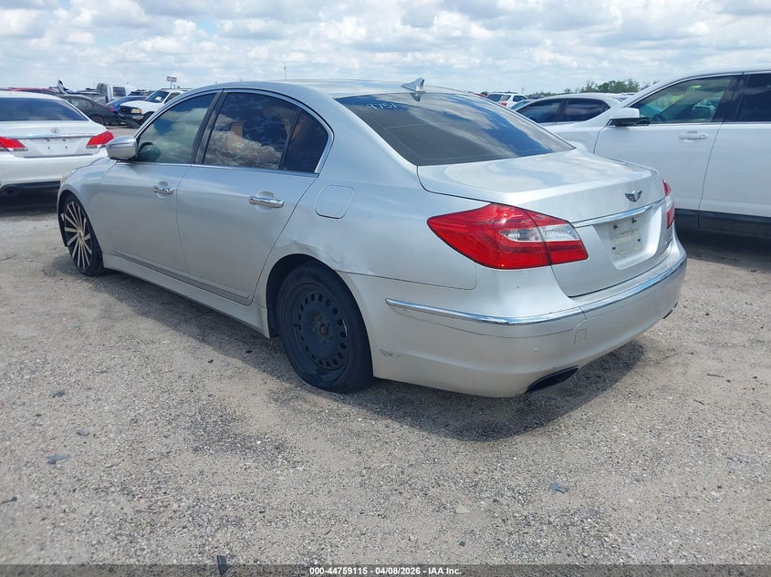 2013 Hyundai Genesis 3.8
