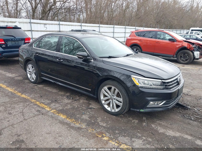 2018 Volkswagen Passat 2.0T Sel Premium