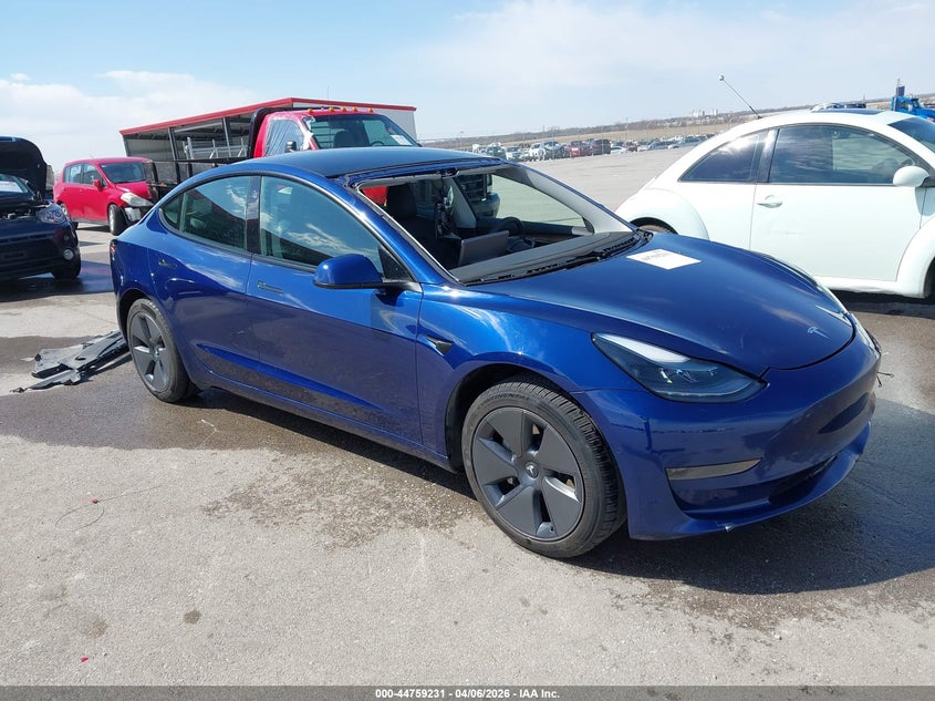 2022 Tesla Model 3 Rear-Wheel Drive