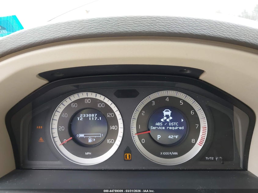 2011 Volvo Xc70 3.2 VIN: YV4940BZ7B1101604 Lot: 44759309