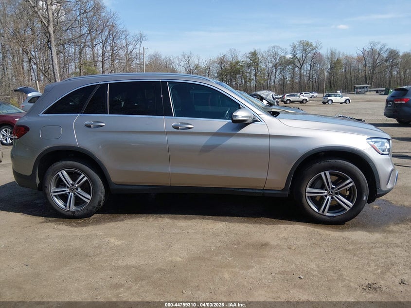 MERCEDES-BENZ GLC 300 - zdjęcie 13