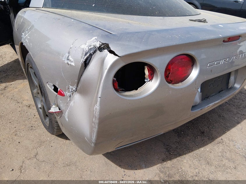 2001 Chevrolet Corvette VIN: 1G1YY22G715108047 Lot: 44759409