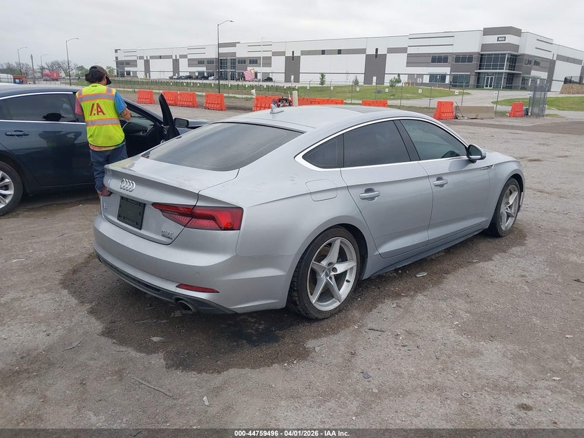 Vin: waufncf53ja063053, lot: 45256700, audi a5 2.0t premium 20184