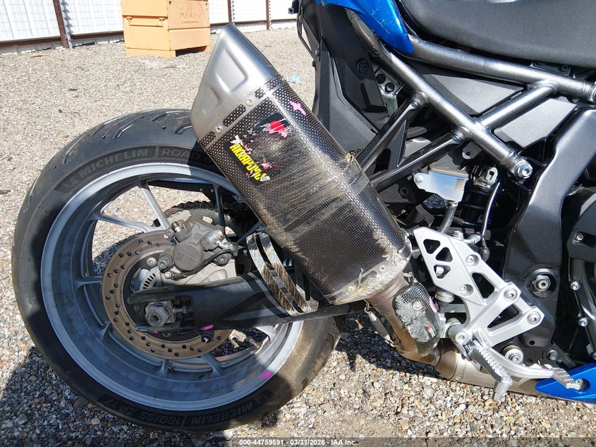 2024 Suzuki Gsx800 F VIN: JS1EM13B7R7100155 Lot: 44759591