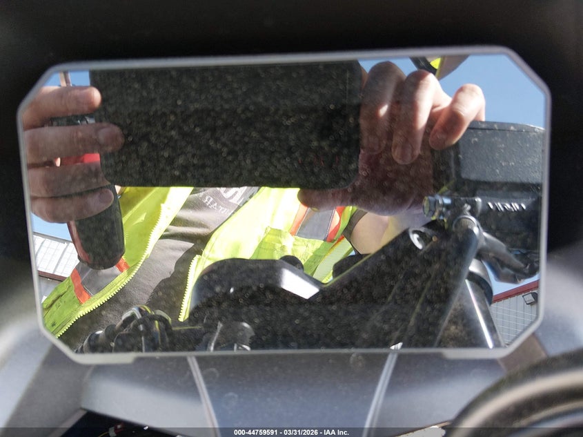 2024 Suzuki Gsx800 F VIN: JS1EM13B7R7100155 Lot: 44759591