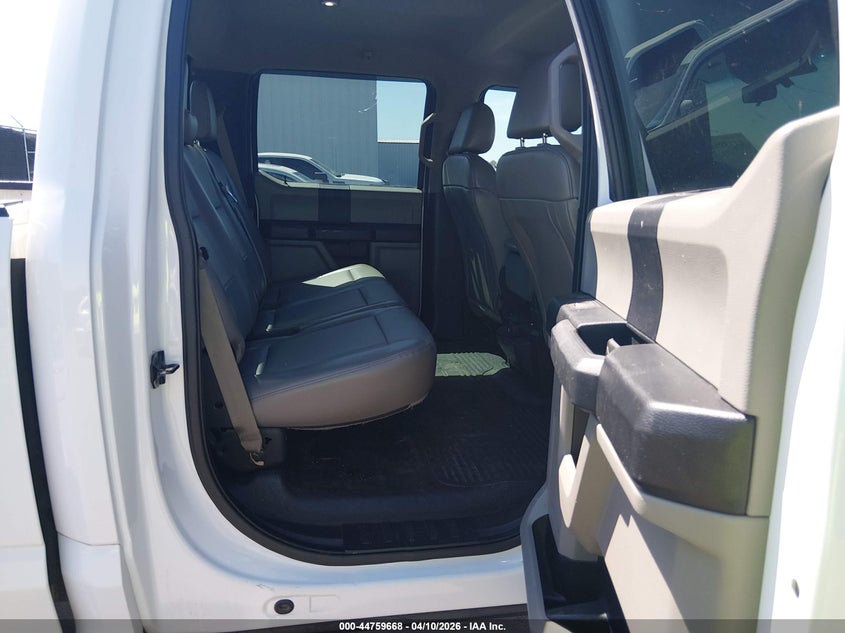 2017 Ford F250 6.2 F-250 Xl white Lot 111044759668 Vin 1FT7W2B66HEB92498