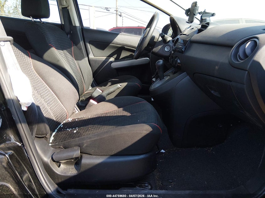 2012 Mazda Mazda2 Touring