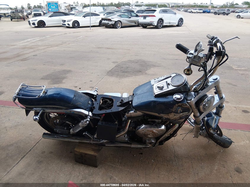 2003 Harley-Davidson Fxdwg VIN: 1HD1GEV153K302681 Lot: 44759685