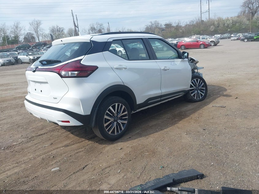 2023 Nissan Kicks Sr Xtronic Cvt
