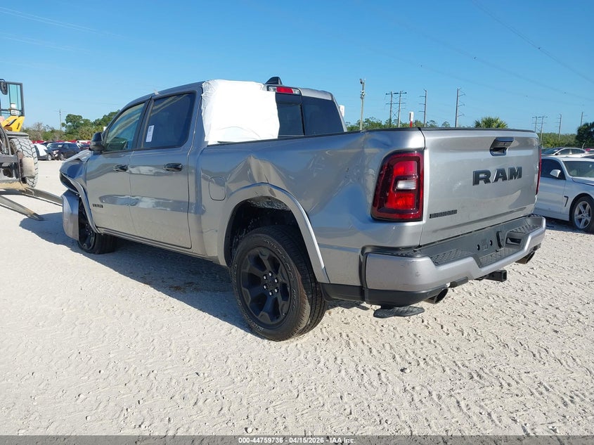 Vin: 1c6rrefp8tn226378, lot: 45256940, ram 1500 big horn  4x2 5'7 box 20263