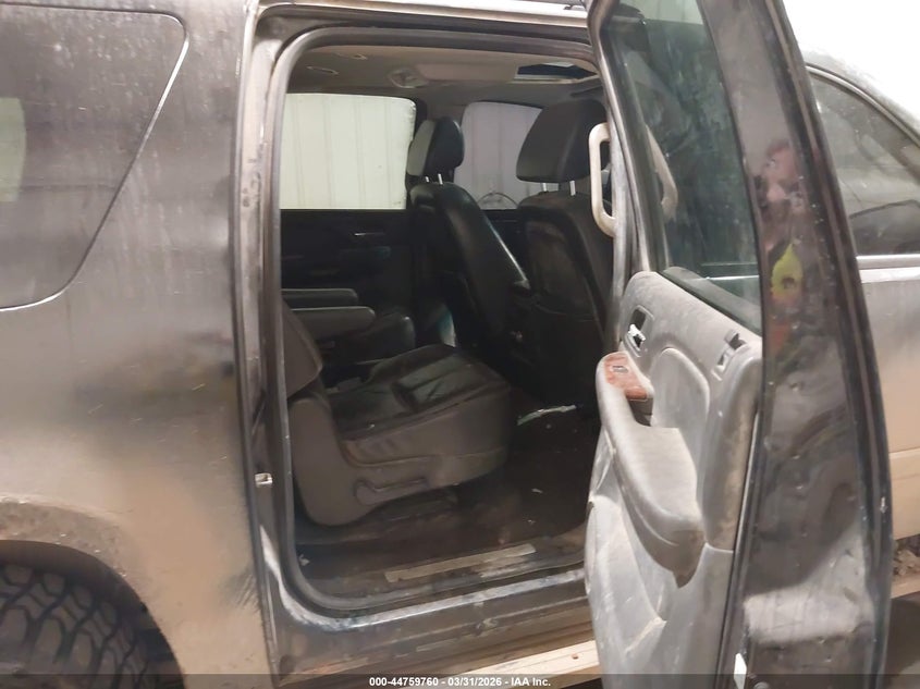 2007 CHEVROLET SUBURBAN 1500 auction photo 8