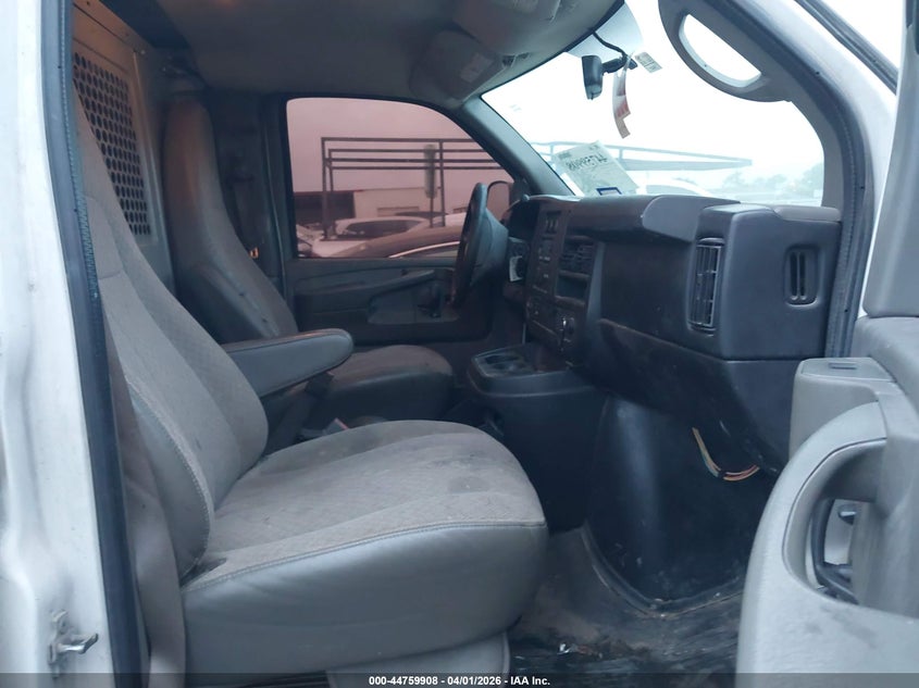 2015 Chevrolet Express 2500 Work Van