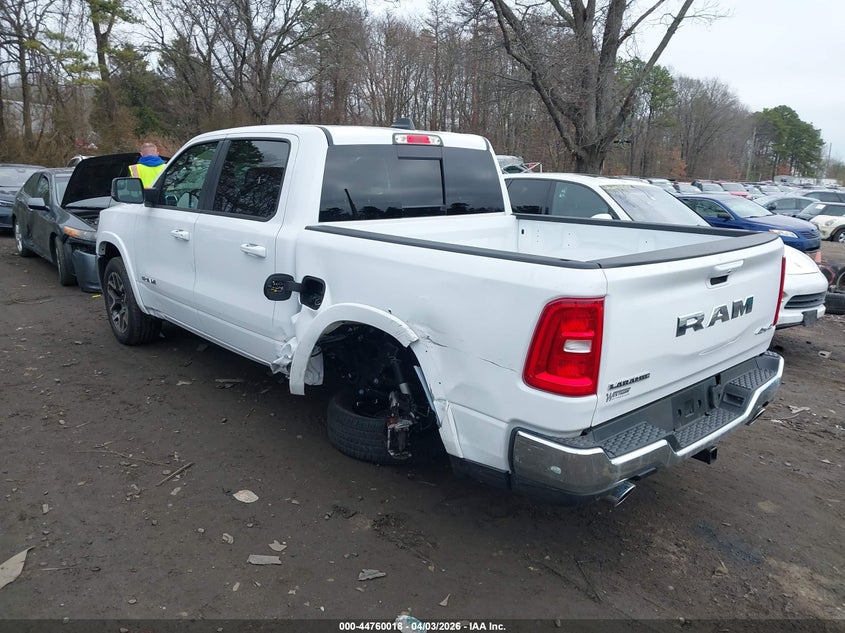 Vin: 1c6srfjp4tn157638, lot: 45257222, ram 1500 laramie  4x4 5'7 box 20263