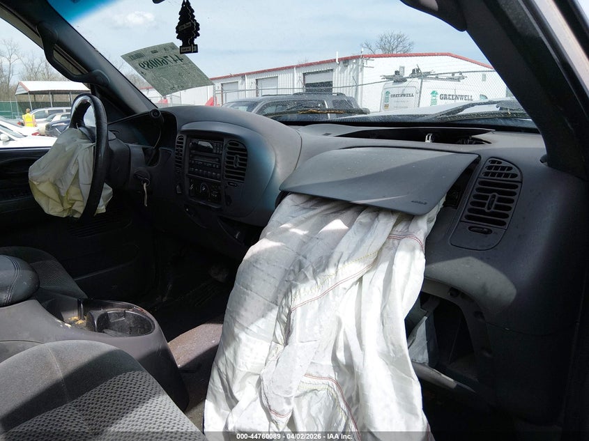 2001 FORD F-150 PICKUP 5.4L V-8 260HP