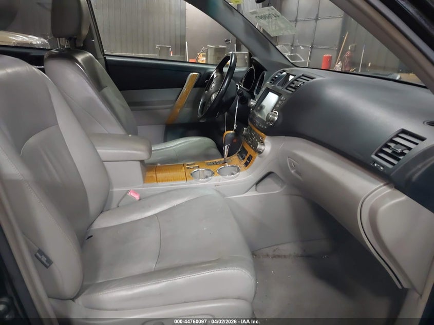 2010 Toyota Highlander Hybrid Limited V6