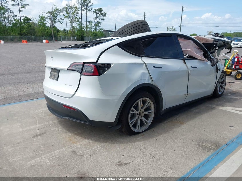 2024 Tesla Model Y Long Range Dual Motor All-Wheel Drive