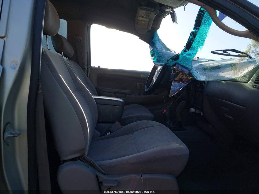 2003 Toyota Tacoma Base V6