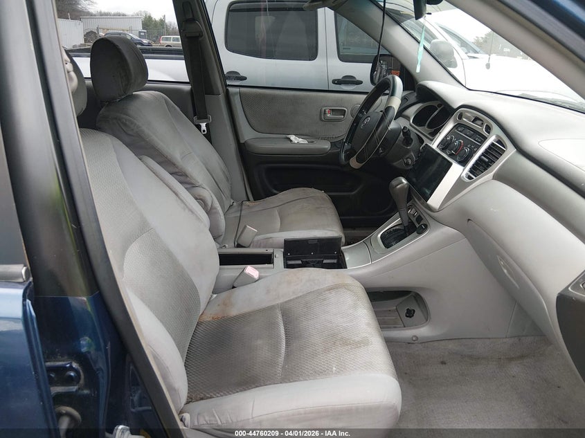 2004 Toyota Highlander V6