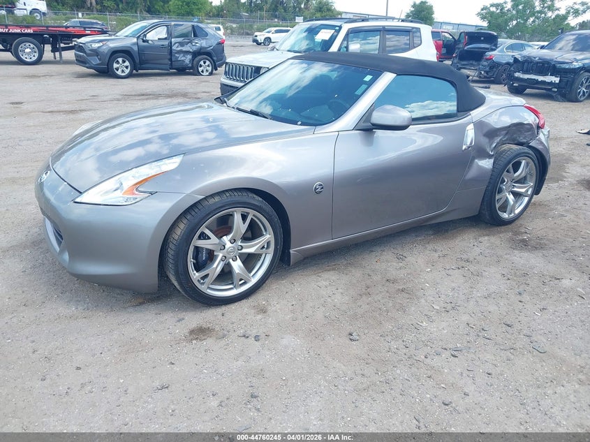 2010 Nissan 370Z Touring