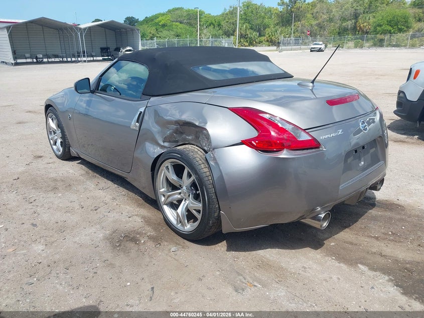 2010 Nissan 370Z Touring