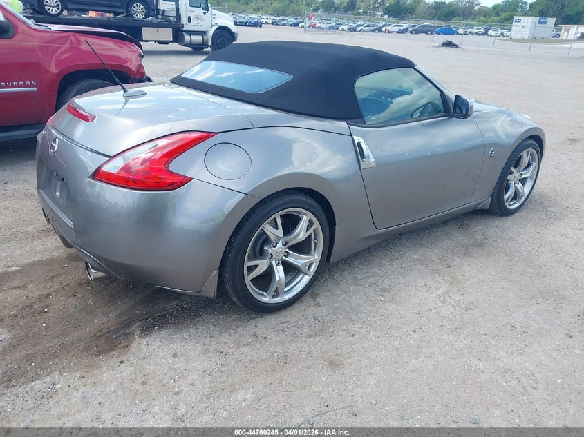 2010 Nissan 370Z Touring