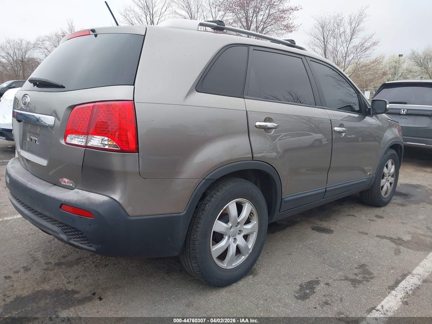 2013 Kia Sorento Lx V6