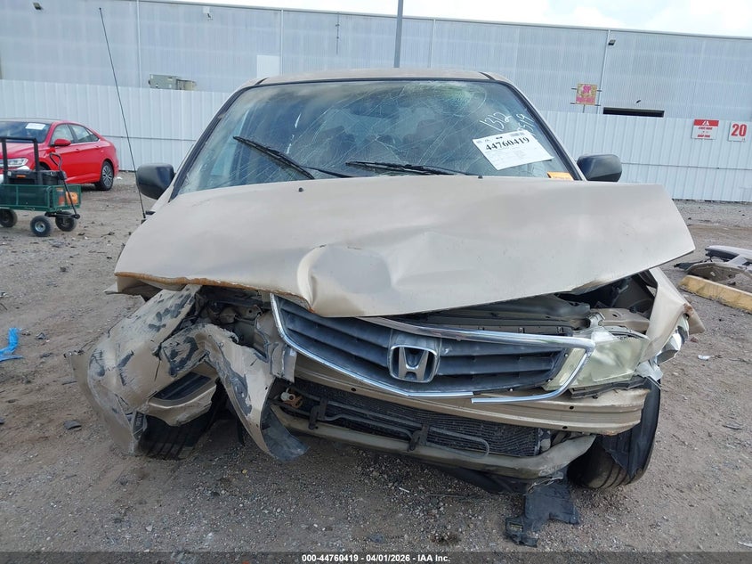2002 Honda Odyssey Lx VIN: 2HKRL18522H500140 Lot: 44760419