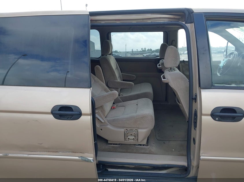 2002 Honda Odyssey Lx VIN: 2HKRL18522H500140 Lot: 44760419