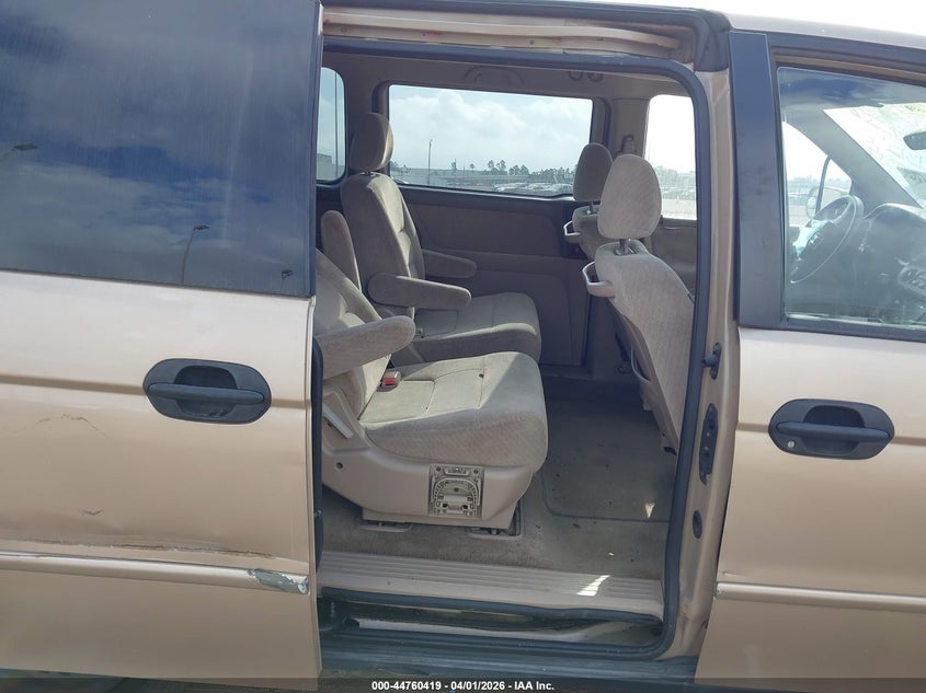 2002 Honda Odyssey Lx VIN: 2HKRL18522H500140 Lot: 44760419