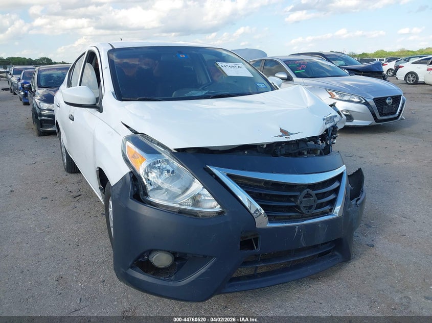 2018 Nissan Versa 1.6 Sv