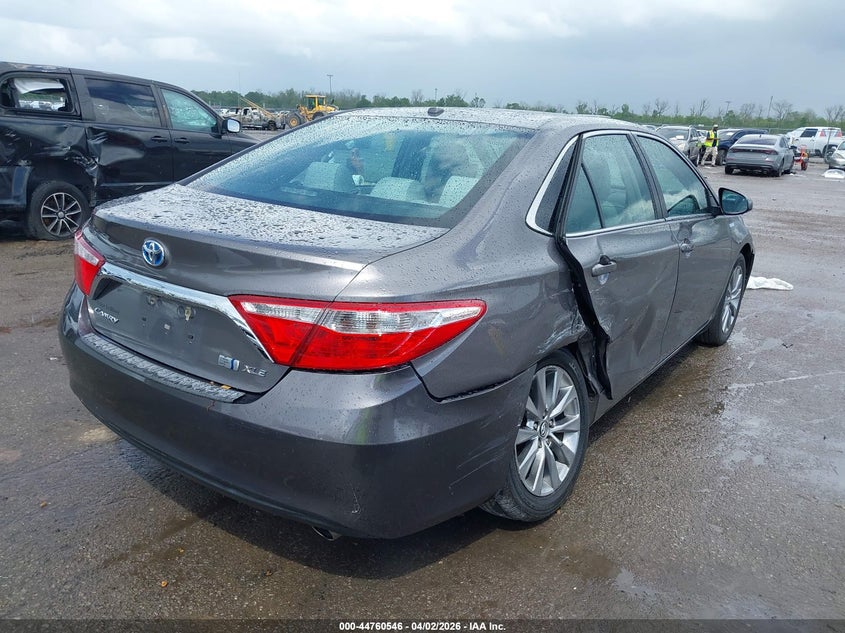 2017 Toyota Camry Hybrid Xle