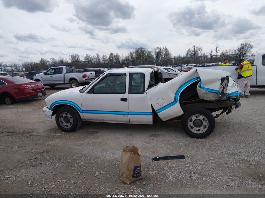 1995 GMC Sonoma VIN: 1GTCS19Z0S8503949 Lot: 44760575