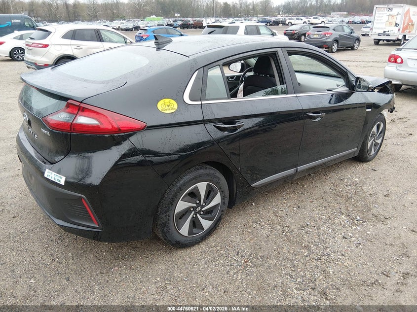 2017 Hyundai Ioniq Hybrid Sel