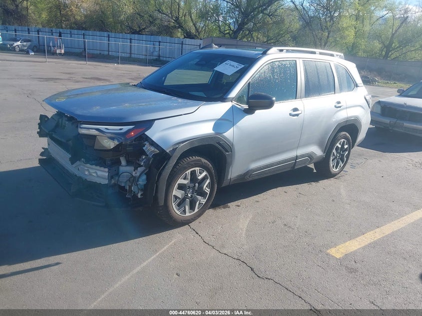 2025 Subaru Forester Premium