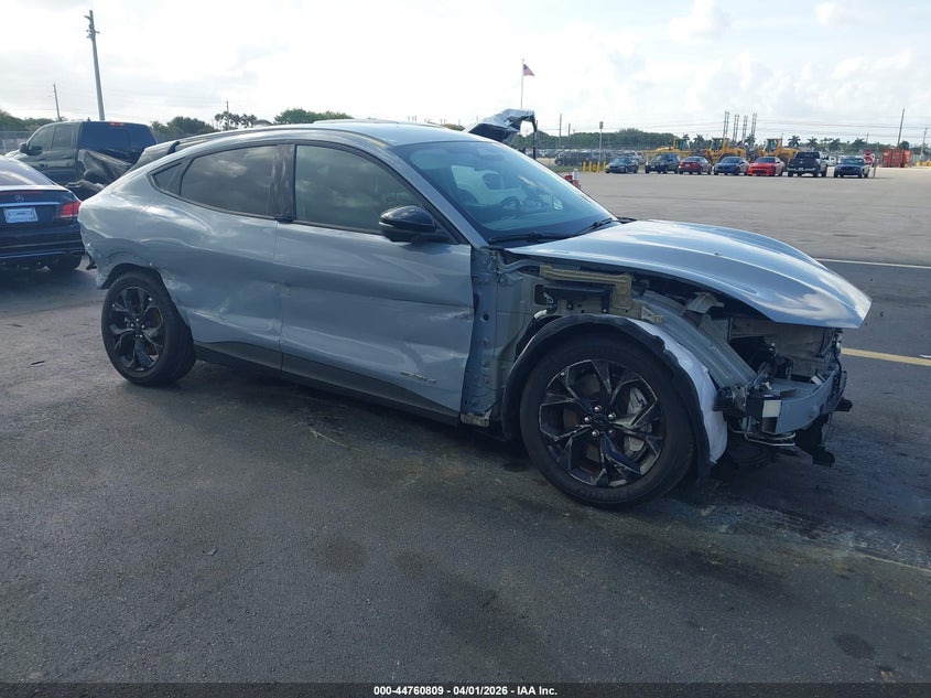 2024 Ford Mustang Mach-E Select