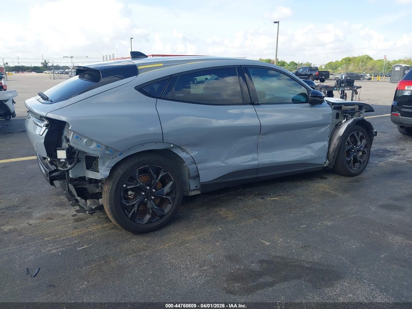 2024 Ford Mustang Mach-E Select