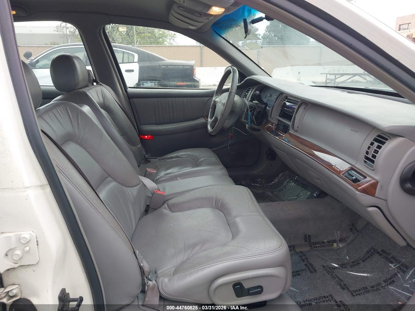 2002 Buick Park Avenue