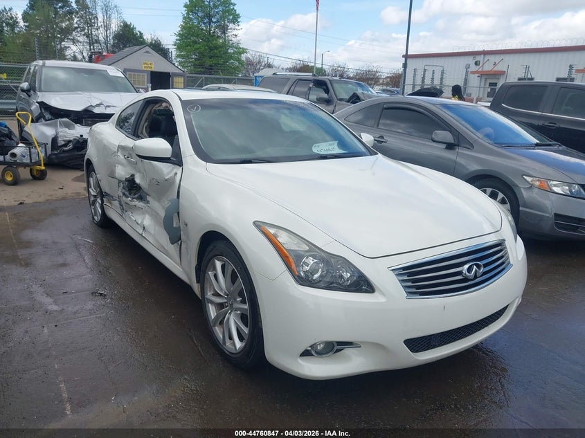 2015 Infiniti Q60 Journey
