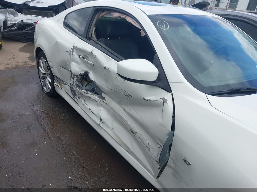 2015 Infiniti Q60 Journey VIN: JN1CV6EK4FM870544 Lot: 44760847