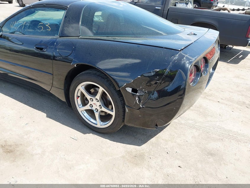 2002 Chevrolet Corvette VIN: 1G1YY22G225132466 Lot: 44760853