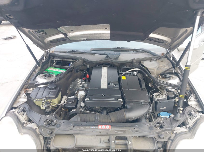 2005 Mercedes-Benz C 230 Kompressor Sport VIN: WDBRF40J85F719635 Lot: 44760866