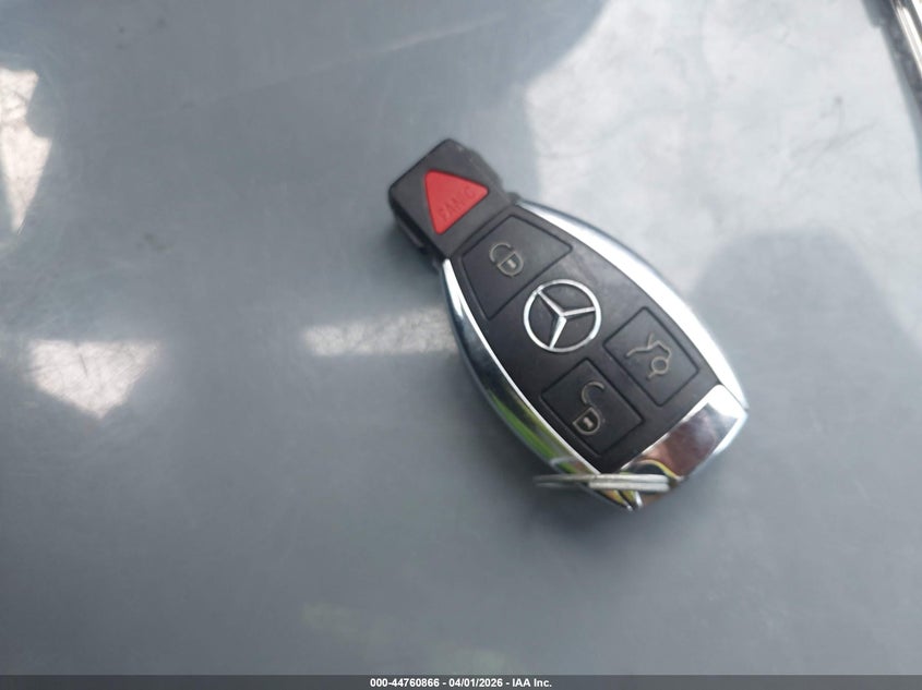 2005 Mercedes-Benz C 230 Kompressor Sport VIN: WDBRF40J85F719635 Lot: 44760866